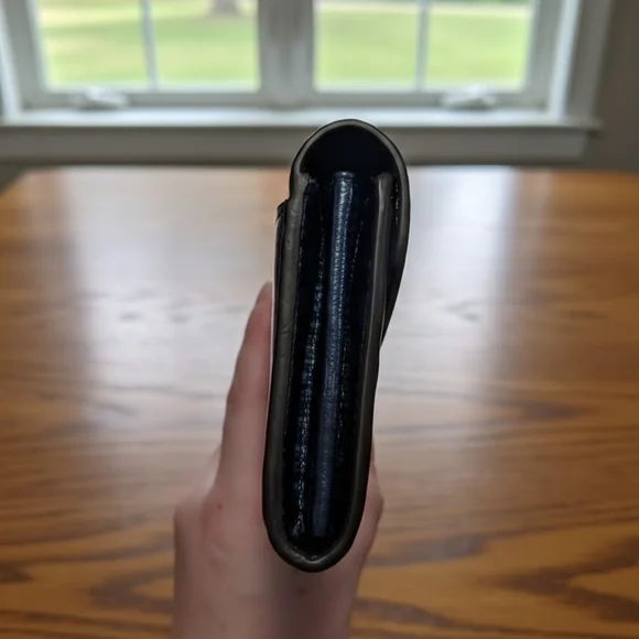 Michael Kors Jet Set Travel Large Patent Envelope Wallet Teal (NWT) - Picture 5 of 9